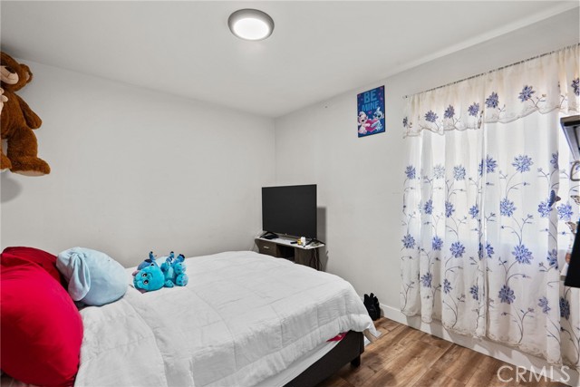 Detail Gallery Image 5 of 23 For 11816 Victory Bld, North Hollywood,  CA 91606 - – Beds | – Baths