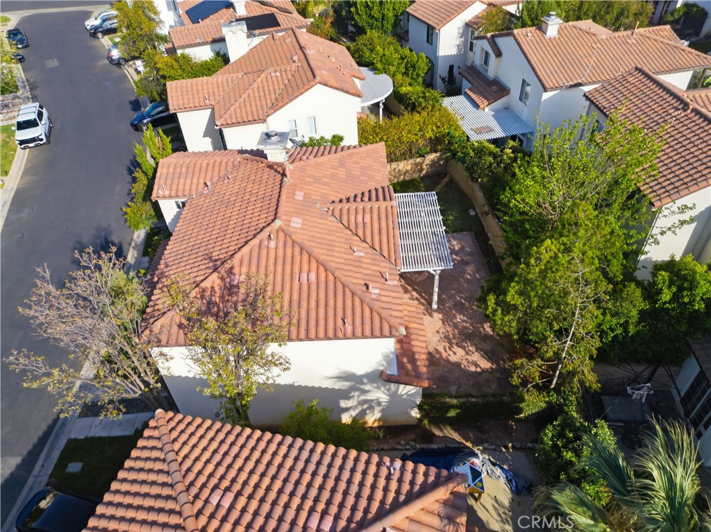 https://media.crmls.org/medias/6ee321a5-923c-422d-b07c-30d517f968d4.jpg?preset=X-Large