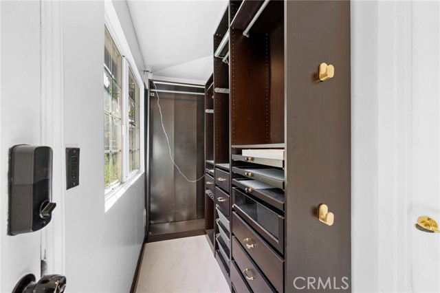 Detail Gallery Image 19 of 55 For 3720 Harriman, Los Angeles,  CA 90032 - 4 Beds | 3 Baths