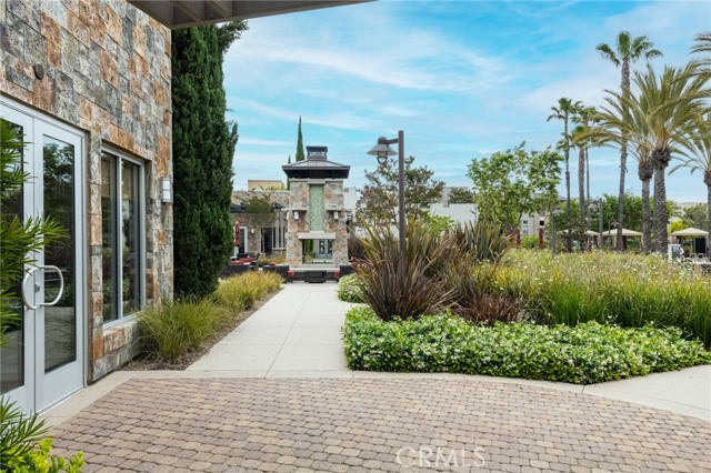 Detail Gallery Image 45 of 58 For 5341 Strand #105,  Hawthorne,  CA 90250 - 2 Beds | 2/1 Baths