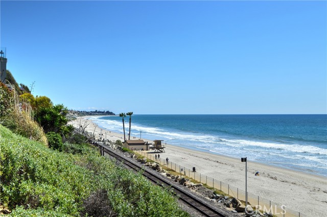 Detail Gallery Image 36 of 39 For 123 Avenida Valencia, San Clemente,  CA 92672 - 3 Beds | 2 Baths