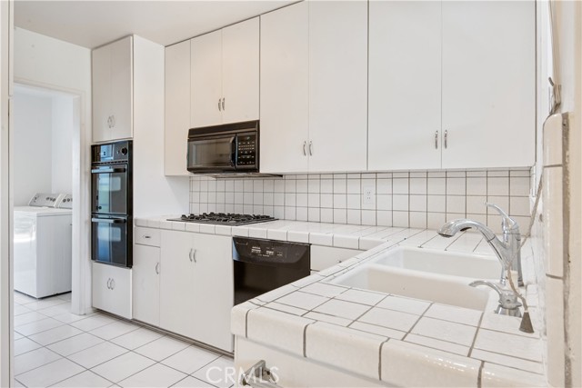 Detail Gallery Image 13 of 49 For 527 Camino De Encanto, Redondo Beach,  CA 90277 - 3 Beds | 2 Baths