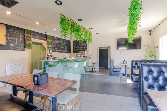 4732 Eagle Rock Boulevard, Los Angeles CA: https://media.crmls.org/medias/6ee522af-b95b-447f-98fc-d0cd5e118895.jpg