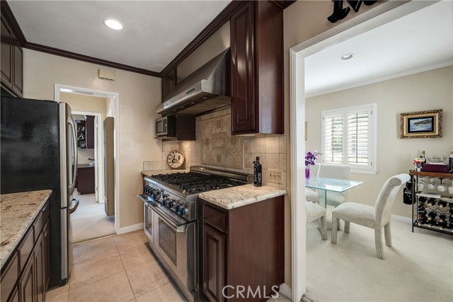 2902 Gibson Place, Redondo Beach, California 90278, 3 Bedrooms Bedrooms, ,2 BathroomsBathrooms,Residential,Sold,Gibson,SB23106089