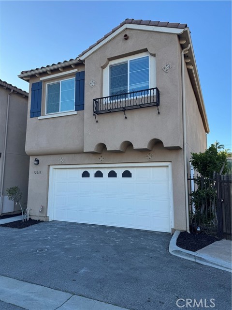 Detail Gallery Image 2 of 53 For 12265 N Lima, Sylmar,  CA 91342 - 4 Beds | 3 Baths