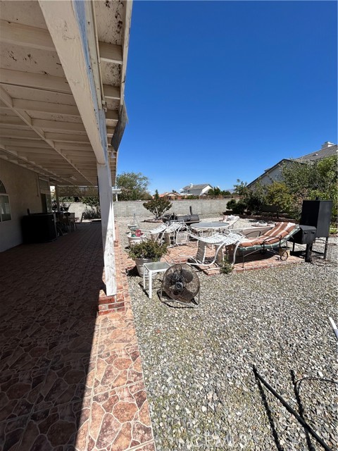 Detail Gallery Image 42 of 58 For 20361 Pahute, Apple Valley,  CA 92308 - 4 Beds | 2/1 Baths