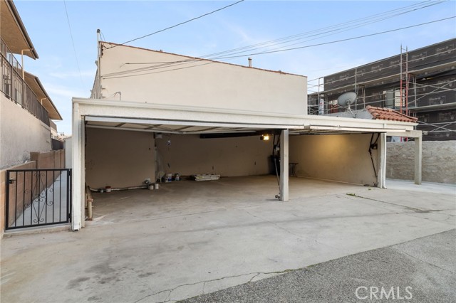 Detail Gallery Image 24 of 26 For 621 E Cedar a,  Burbank,  CA 91501 - 2 Beds | 1/1 Baths