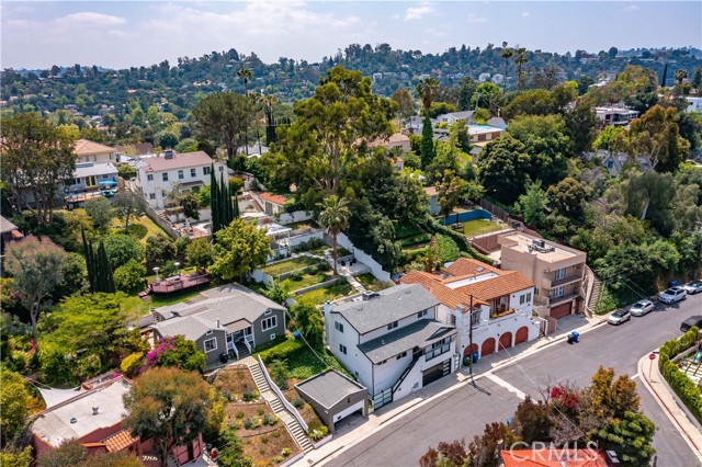 Detail Gallery Image 42 of 52 For 1440 Holbrook St, Eagle Rock,  CA 90041 - 3 Beds | 3/1 Baths