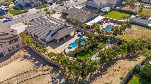 229 Oldenburg Lane, Norco CA: https://media.crmls.org/medias/6ee7e578-2c68-44fc-ae55-940380ac22f2.jpg