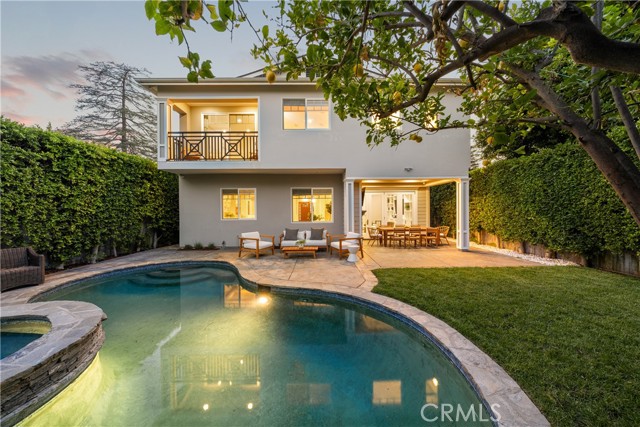 Detail Gallery Image 2 of 33 For 4330 Bellaire Ave, Studio City,  CA 91604 - 5 Beds | 4/1 Baths