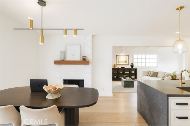 Detail Gallery Image 4 of 21 For 17952 Caledonia, Huntington Beach,  CA 92647 - 4 Beds | 2/1 Baths