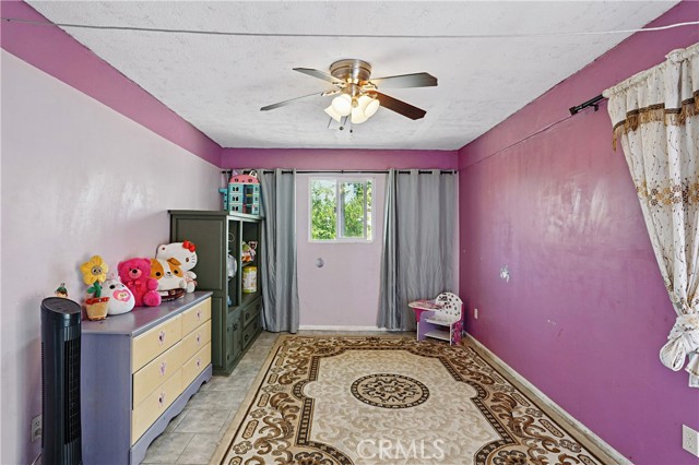 260 E Whittier Avenue, Hemet CA: https://media.crmls.org/medias/6ee84267-dc43-47bc-a459-48e2c9c0c288.jpg