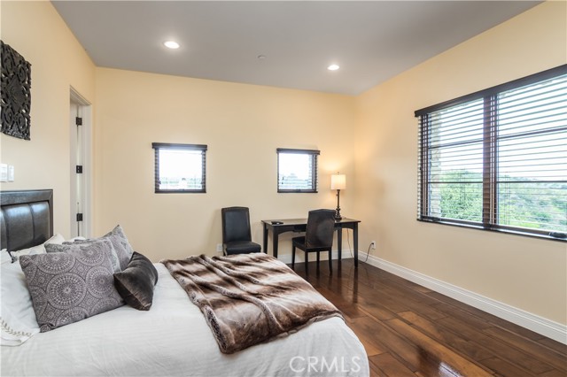 1620 Luse Tank Road, Topanga CA: https://media.crmls.org/medias/6ee85636-80a5-42eb-9033-97e8176d7730.jpg