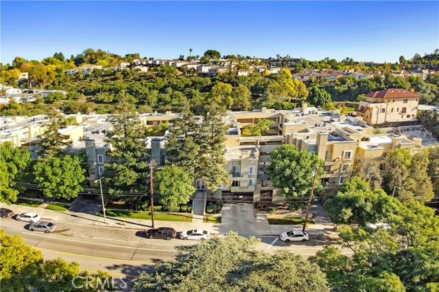 Detail Gallery Image 21 of 26 For 6140 Monterey #406,  Los Angeles,  CA 90042 - 2 Beds | 2 Baths