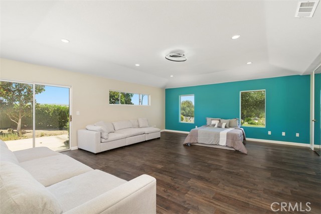 37789 Avenida La Cresta, Murrieta CA: https://media.crmls.org/medias/6ee93746-43f6-428c-a897-4313cf0fd51f.jpg