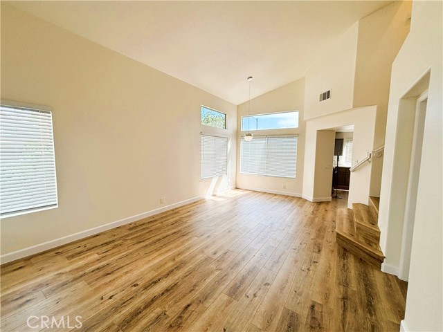 488 Towergrove Drive, Corona CA: https://media.crmls.org/medias/6eeb6d15-c32e-4fd1-850c-0e397990fc74.jpg