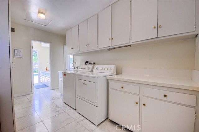 Detail Gallery Image 58 of 75 For 1801 Greenbriar Rd, Glendale,  CA 91207 - 3 Beds | 3 Baths