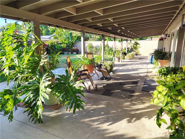 Detail Gallery Image 15 of 17 For 10467 California Ave, Riverside,  CA 92505 - 4 Beds | 2 Baths