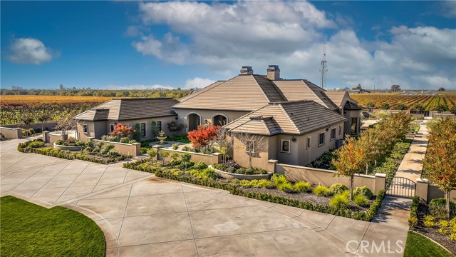 Detail Gallery Image 3 of 75 For 22215 N Devries Rd, Lodi,  CA 95242 - 4 Beds | 3/2 Baths