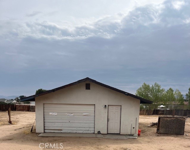 11847 Pinon Avenue, Hesperia CA: https://media.crmls.org/medias/6eed7379-e75b-4647-8665-a729585d5d13.jpg