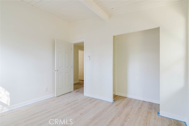 7704 Calvin Avenue photo 12