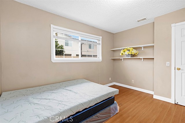 Detail Gallery Image 17 of 26 For 4340 Highland Ave, Oxnard,  CA 93033 - 3 Beds | 2 Baths