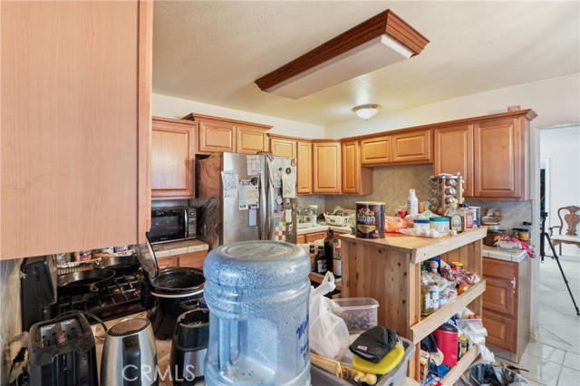 Detail Gallery Image 12 of 20 For 1728 De Anza St, Barstow,  CA 92311 - 4 Beds | 2/1 Baths