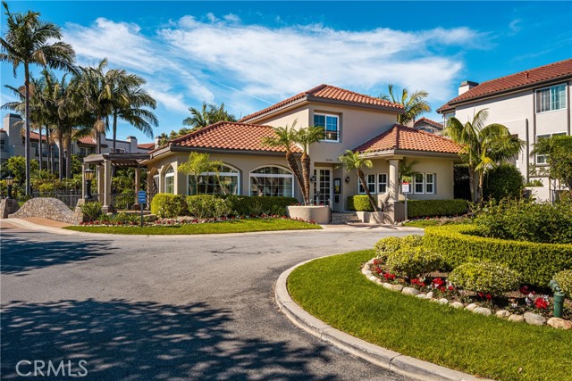 Detail Gallery Image 41 of 50 For 19275 Meadowood Circle, Huntington Beach,  CA 92648 - 2 Beds | 2/1 Baths