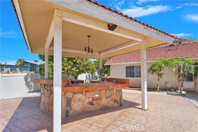 Detail Gallery Image 45 of 64 For 16158 Rimrock Rd, Apple Valley,  CA 92307 - 4 Beds | 2/1 Baths