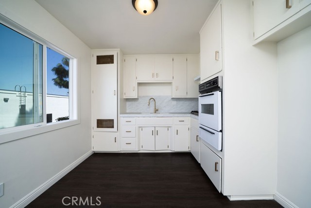 11221 Pangborn Avenue, Downey CA: https://media.crmls.org/medias/6ef056d1-7b75-4c63-a787-03f781cb2ccb.jpg