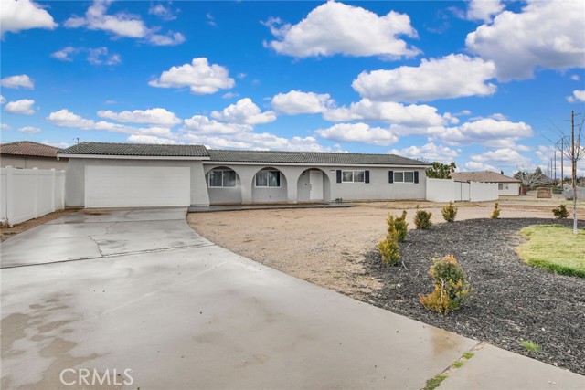 Detail Gallery Image 12 of 28 For 17865 Walnut St, Hesperia,  CA 92345 - 3 Beds | 2 Baths