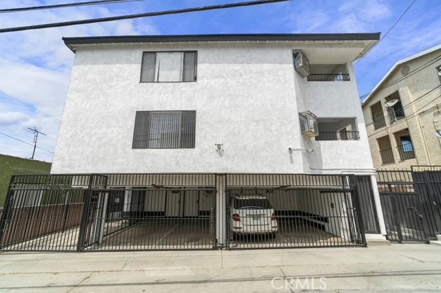 1410 Coranado Avenue, Long Beach CA: https://media.crmls.org/medias/6ef37ad6-6651-447d-845e-40f42c04eea0.jpg