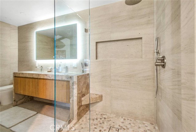 203 Via Ravenna, Newport Beach CA: https://media.crmls.org/medias/6ef401eb-8eaf-42d5-a3b0-2badc327f06d.jpg