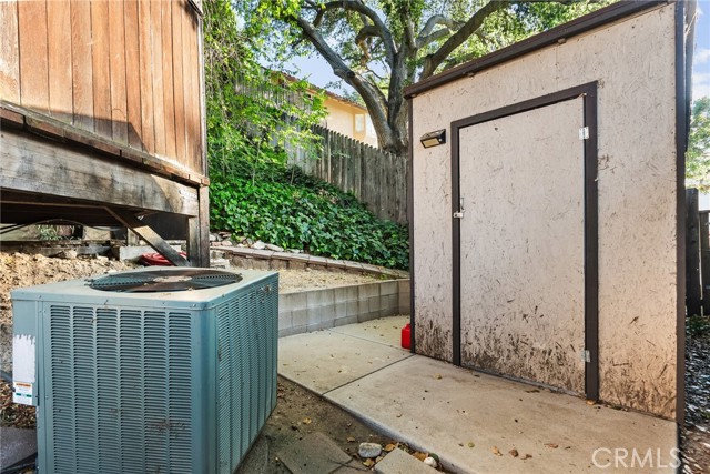 Detail Gallery Image 48 of 54 For 25009 Atwood Bld, Newhall,  CA 91321 - 3 Beds | 2/1 Baths
