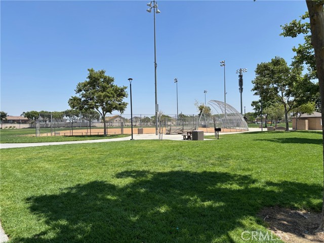 Image 17 of 21 For 5927 Berryhill Drive