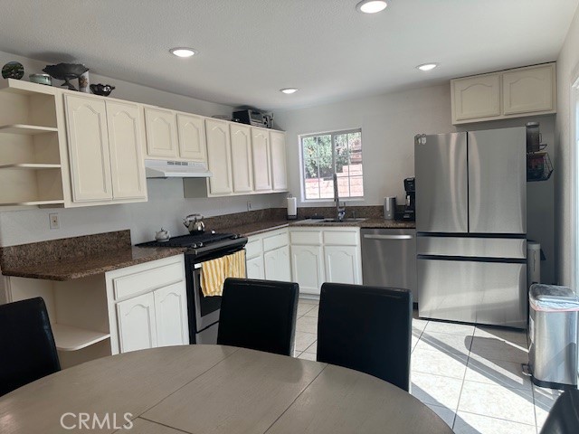 Detail Gallery Image 13 of 19 For 7848 Forsythe, Sunland,  CA 91040 - 3 Beds | 2 Baths