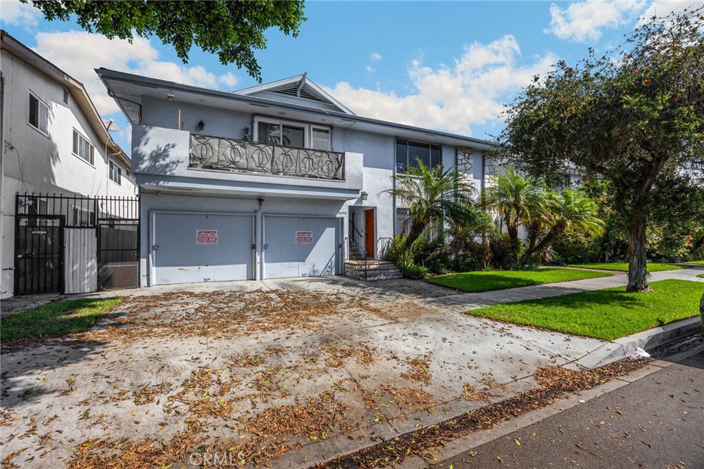1065 E 3rd Street #1