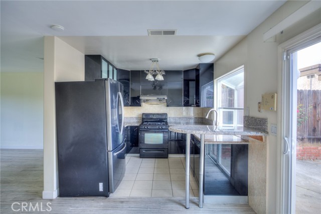 2368 Canyon Park Drive, Diamond Bar CA: https://media.crmls.org/medias/6ef688ad-4d1a-4807-8cee-31933f4f18f7.jpg
