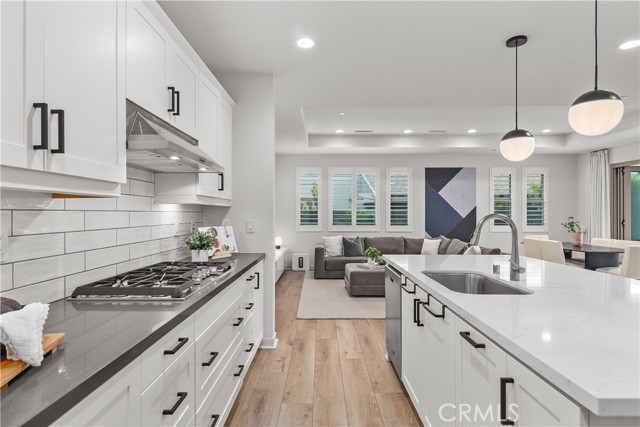 40 Jarano Street, Rancho Mission Viejo CA: https://media.crmls.org/medias/6ef7542e-4e00-493c-8e33-d473f1e7bb85.jpg