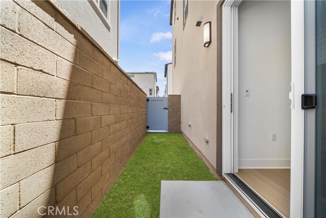 410 Lobata, Irvine CA: https://media.crmls.org/medias/6ef7aef7-1665-4f24-9389-6e4fbecbc9df.jpg