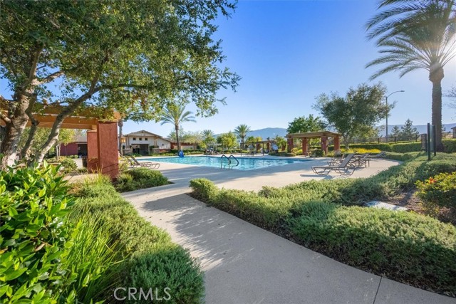 Detail Gallery Image 2 of 67 For 29161 Tarragon, Lake Elsinore,  CA 92530 - 4 Beds | 3 Baths