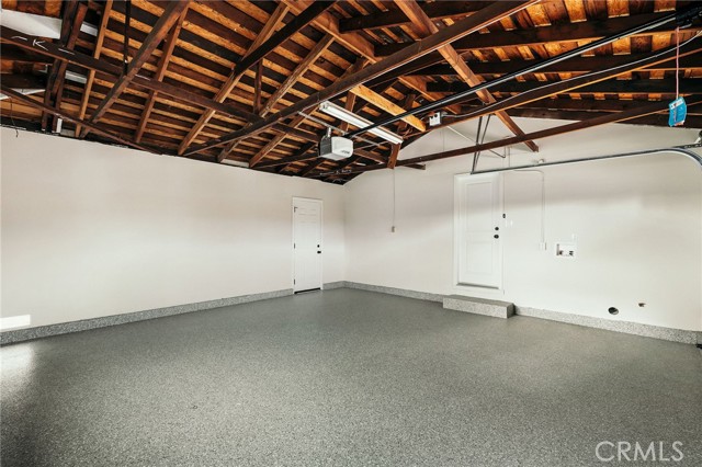 16502 Potter Circle, Huntington Beach CA: https://media.crmls.org/medias/6ef81fe0-a262-40d2-bb33-b86cce7db158.jpg
