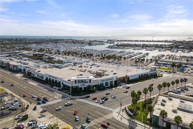 Detail Gallery Image 23 of 28 For 8110 Marina Pacifica Dr, Long Beach,  CA 90803 - 1 Beds | 1 Baths