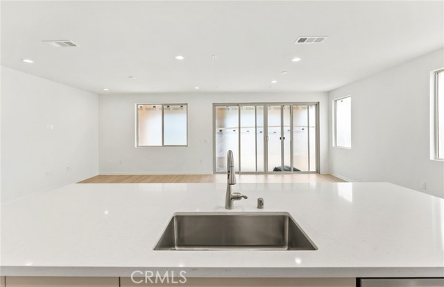 25281 Violane Drive, Menifee CA: https://media.crmls.org/medias/6efa60bc-91fe-4a55-8500-101902414385.jpg