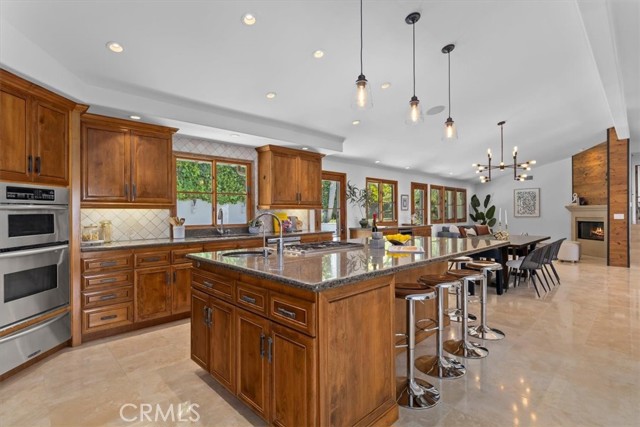 Detail Gallery Image 17 of 52 For 364 via Almar, Palos Verdes Estates,  CA 90274 - 5 Beds | 3/1 Baths