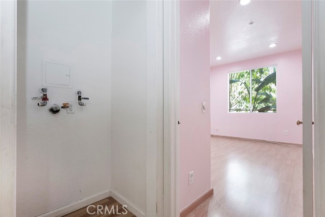 16940 Chatsworth Street, Granada Hills CA: https://media.crmls.org/medias/6efbe9f2-87a3-48e8-9f2c-d6fb48ed09e2.jpg