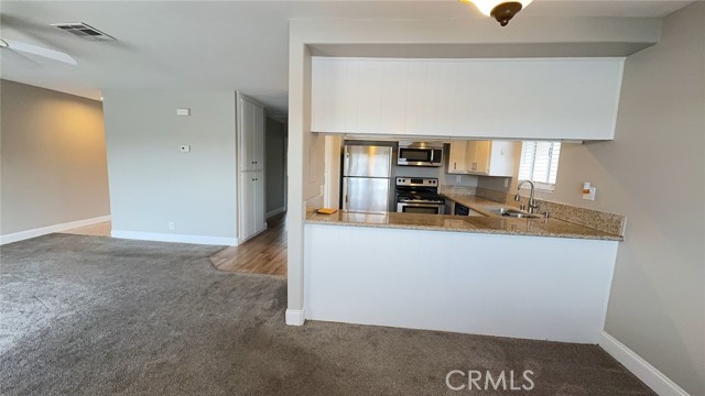 Detail Gallery Image 20 of 28 For 24319 Canyon Lake Drive North #7,  Canyon Lake,  CA 92587 - 1 Beds | 1 Baths