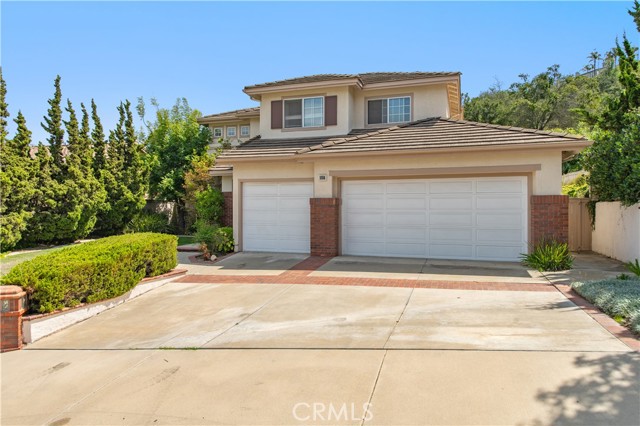 1024 S. Hanlon Way, Anaheim Hills CA: https://media.crmls.org/medias/6efcaa4d-eed7-4c9a-bb07-b23ec1180863.jpg