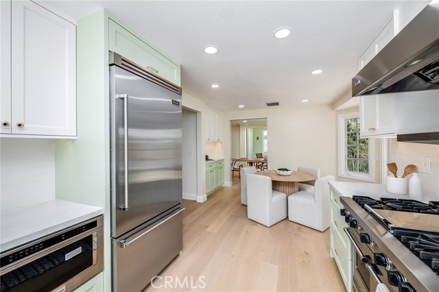 20516 Germain Street, Chatsworth CA: https://media.crmls.org/medias/6efdb1e3-5ff7-4878-908c-4120cf781fe2.jpg