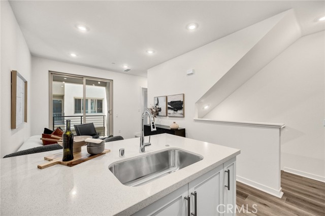 Detail Gallery Image 17 of 51 For 1954 Avenida Del Sol, Placentia,  CA 92870 - 1 Beds | 1/1 Baths